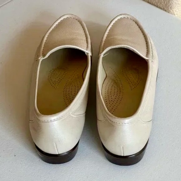 SAS Tripad Comfort Loafers Slip On Flats Womens Size 9 Narrow - Picture 4 of 11